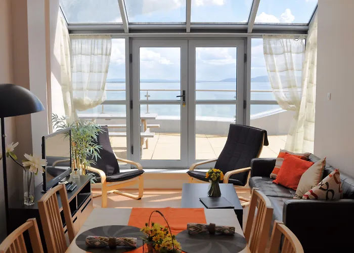 Bay Sea View アパート *