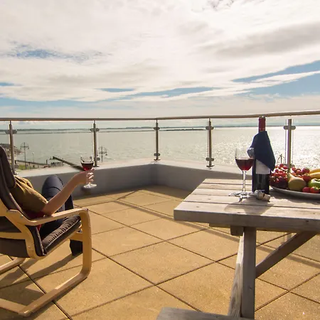 Apartment Bay Sea View *