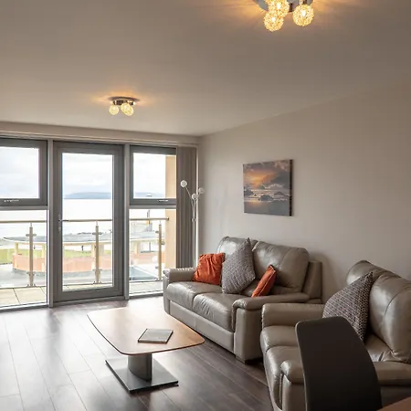 Bay Sea View Apartment